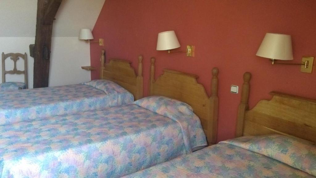 La Fleur de Lys Hotel Cormatin Eksteriør billede