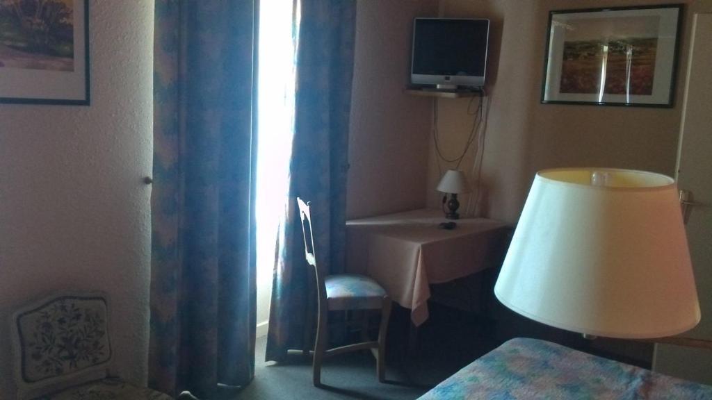 La Fleur de Lys Hotel Cormatin Eksteriør billede